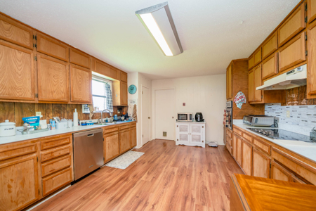 Lrg hm w/  Bonus rm 10.49 ac. 60x40 Shop Horse Walker Pond - image 3