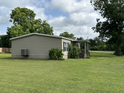 Cherokee County Texas Home For Sale - image 2