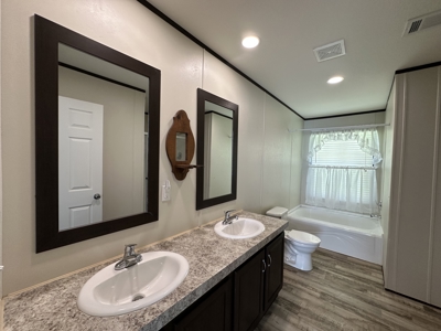 Cherokee County Texas Home For Sale - image 16