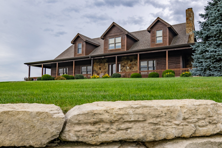 The Hidden Gem of North Missouri: A Legacy Estate Like No Other - image 2