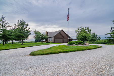 The Hidden Gem of North Missouri: A Legacy Estate Like No Other - image 3