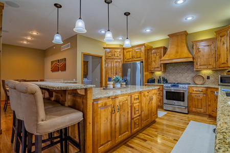 The Hidden Gem of North Missouri: A Legacy Estate Like No Other - image 28