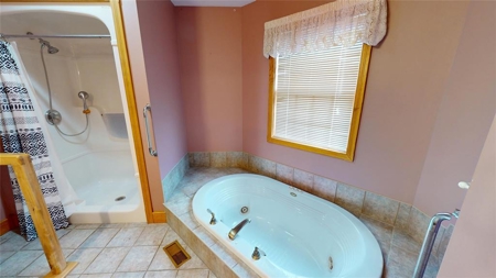 Riverfront Luxury Home For Sale in Sombra! - image 30