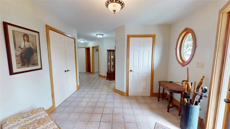 Riverfront Luxury Home For Sale in Sombra! - image 33