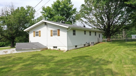 Country Home with Acreage for Sale in Salem, Missouri - image 3