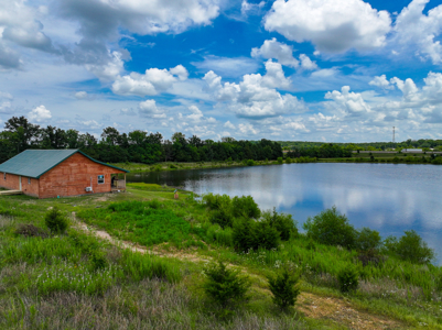 Home on Private Lake for Sale Collins MO - image 28