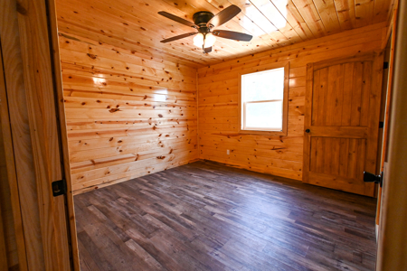 Home on Private Lake for Sale Collins MO - image 14