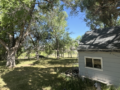 Farm ground with country home in Parachute Colorado - image 24