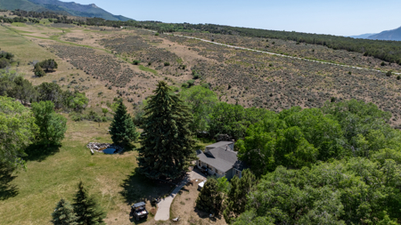 Farm ground with country home in Parachute Colorado - image 9
