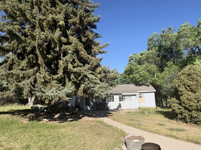 Farm ground with country home in Parachute Colorado - image 22