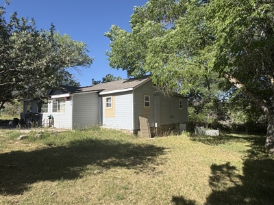 Farm ground with country home in Parachute Colorado - image 23