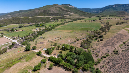 Farm ground with country home in Parachute Colorado - image 10