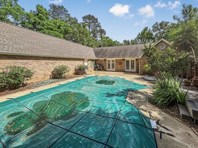 Brick Home for Sale with Pool McComb MS - image 9