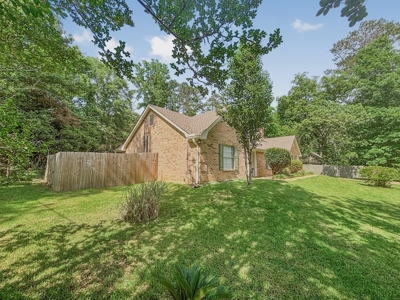 Brick Home for Sale with Pool McComb MS - image 12