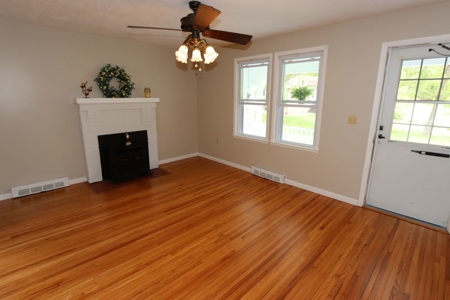 Home for Sale in Tazewell VA - image 7