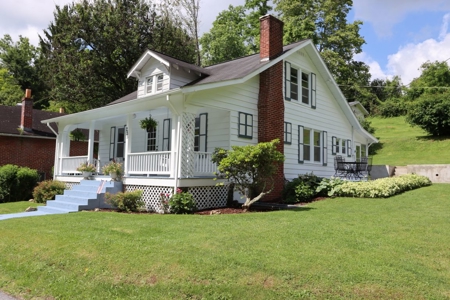 Home for Sale in Tazewell VA - image 2