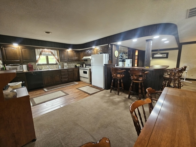Great home/lot at Lake Viking! - image 10