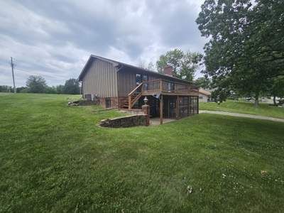 Great home/lot at Lake Viking! - image 4