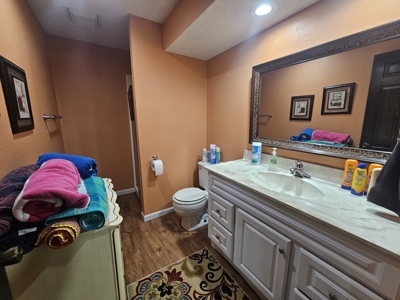 Great home/lot at Lake Viking! - image 16