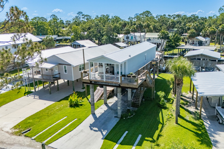 Coastal Retreat in Suwannee, FL for Sale - image 4