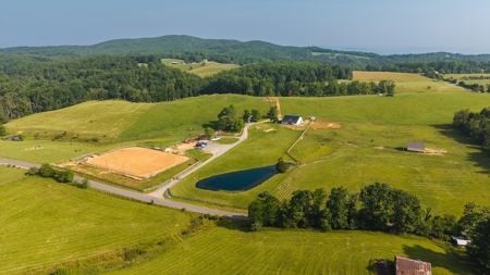 Modern Country Home for Sale in Pilot VA - image 40