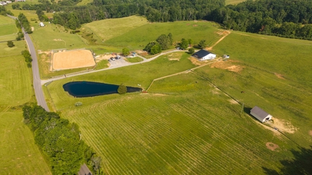 Modern Country Home for Sale in Pilot VA - image 50