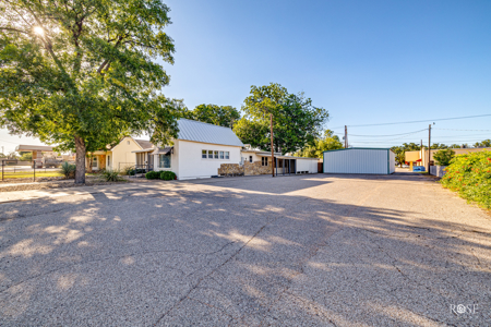 Versatile Commercial Property in Downtown San Angelo - image 18