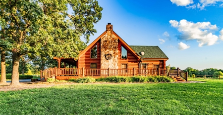 Hayes Haven Ranch - Two Gorgeous Log Homes on 250+ Acres - image 32