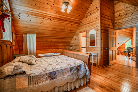 Hayes Haven Ranch - Two Gorgeous Log Homes on 250+ Acres - image 26