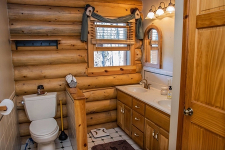 Hayes Haven Ranch - Two Gorgeous Log Homes on 250+ Acres - image 41