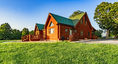 Hayes Haven Ranch - Two Gorgeous Log Homes on 250+ Acres - image 33