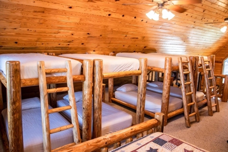 Hayes Haven Ranch - Two Gorgeous Log Homes on 250+ Acres - image 44