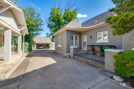 Downtown San Angelo Office with Apartment & Golf Views - image 34