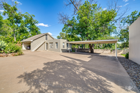 Downtown San Angelo Office with Apartment & Golf Views - image 31