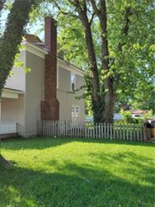 4 Bedroom Home for Sale in Iola, Kansas - image 5