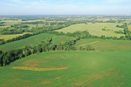 Top-Quality Harrison County Farm – 517 Acres m/l - image 12