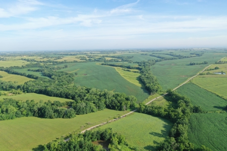 Top-Quality Harrison County Farm – 517 Acres m/l - image 1