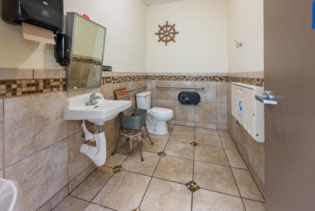 TURNKEY RESTAURANT OPPORTUNITY - Trenton, FL - image 31