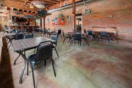 TURNKEY RESTAURANT OPPORTUNITY - Trenton, FL - image 13
