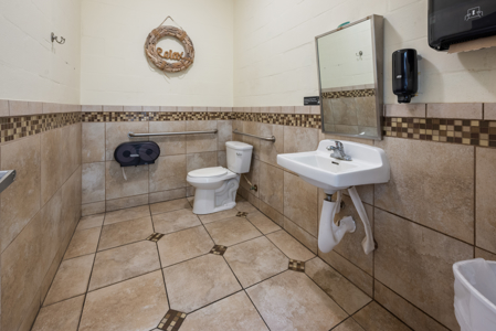 TURNKEY RESTAURANT OPPORTUNITY - Trenton, FL - image 30