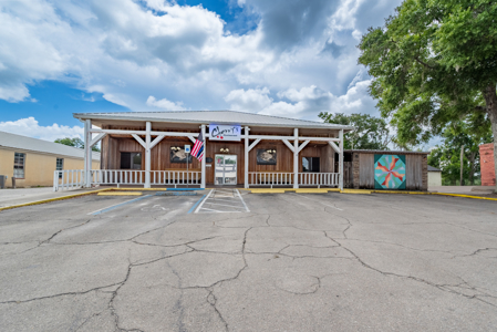 TURNKEY RESTAURANT OPPORTUNITY - Trenton, FL - image 7