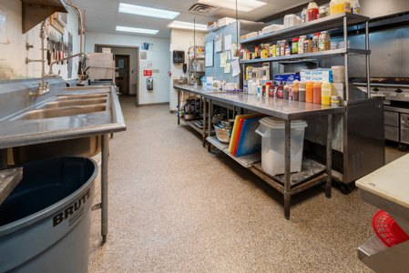 TURNKEY RESTAURANT OPPORTUNITY - Trenton, FL - image 19