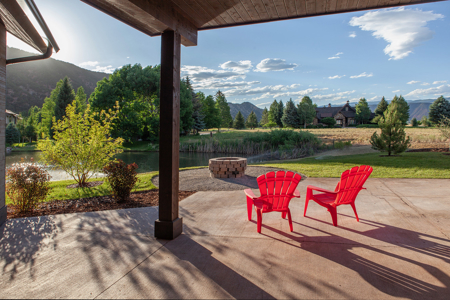 Colorado Mountain Luxury Home For Sale - image 17