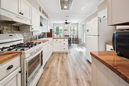 Waterfront Home For Sale in Suwannee, FL - image 23