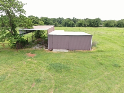 Charming Updated Home on Over 10 Acres  6605 Hwy 67-84, Bangs, Tx - image 19