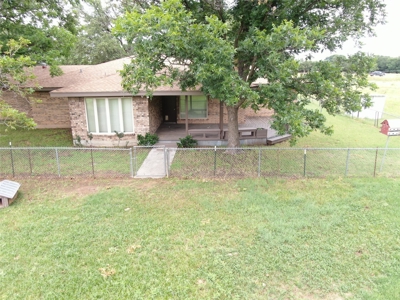 Charming Updated Home on Over 10 Acres  6605 Hwy 67-84, Bangs, Tx - image 23