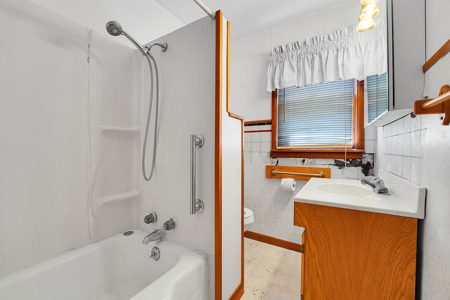 Home For Sale In Canute, Oklahoma - image 21