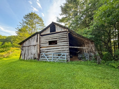 Laurel Fork Farm: Hunt, Ride & Relax in Mountain Solitude - image 36