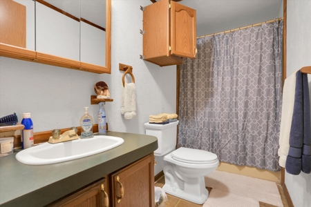 Lake Texoma Retreat for Sale - 3 bed, 2 bath - image 30