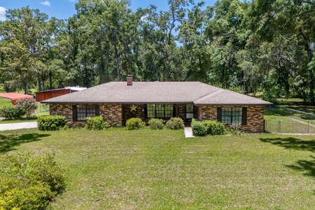 3 Bedroom Brick Home For Sale Chiefland, FL - image 8